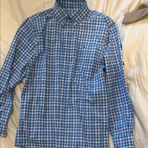 Boy performance vineyard vines button down